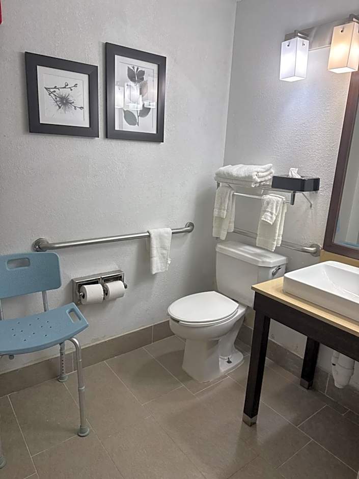 Country Inn & Suites by Radisson, Elgin, IL