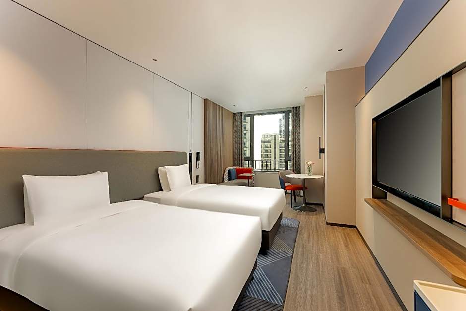 Holiday Inn Express Taizhou City Center By IHG