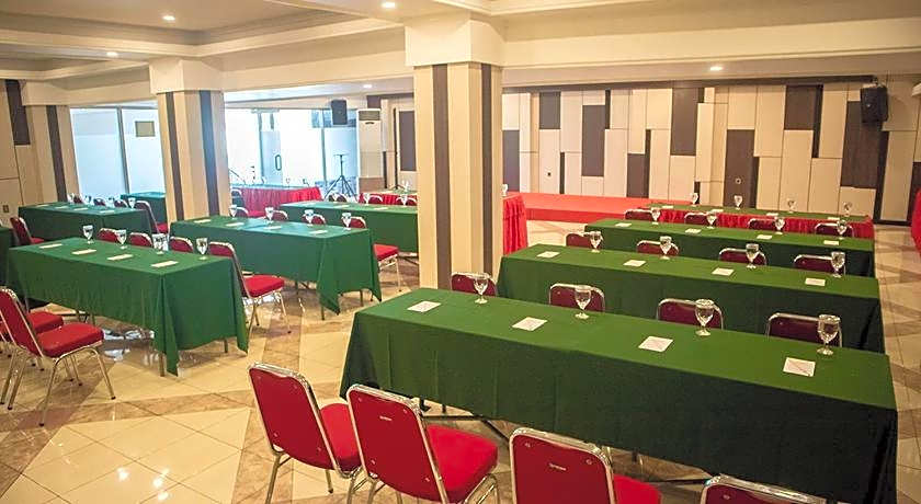 Karlita Hotel Tegal