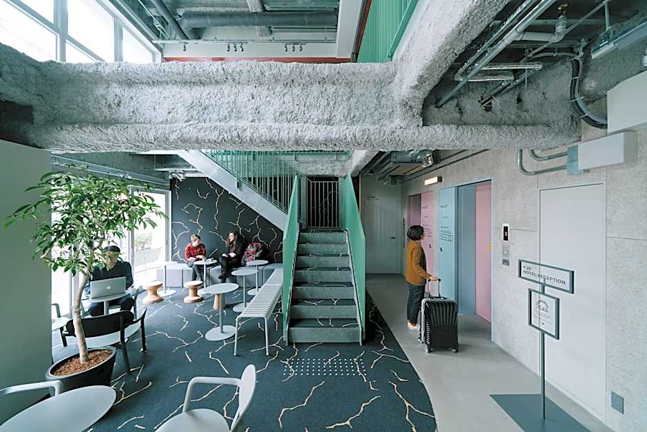 LANDABOUT TOKYO