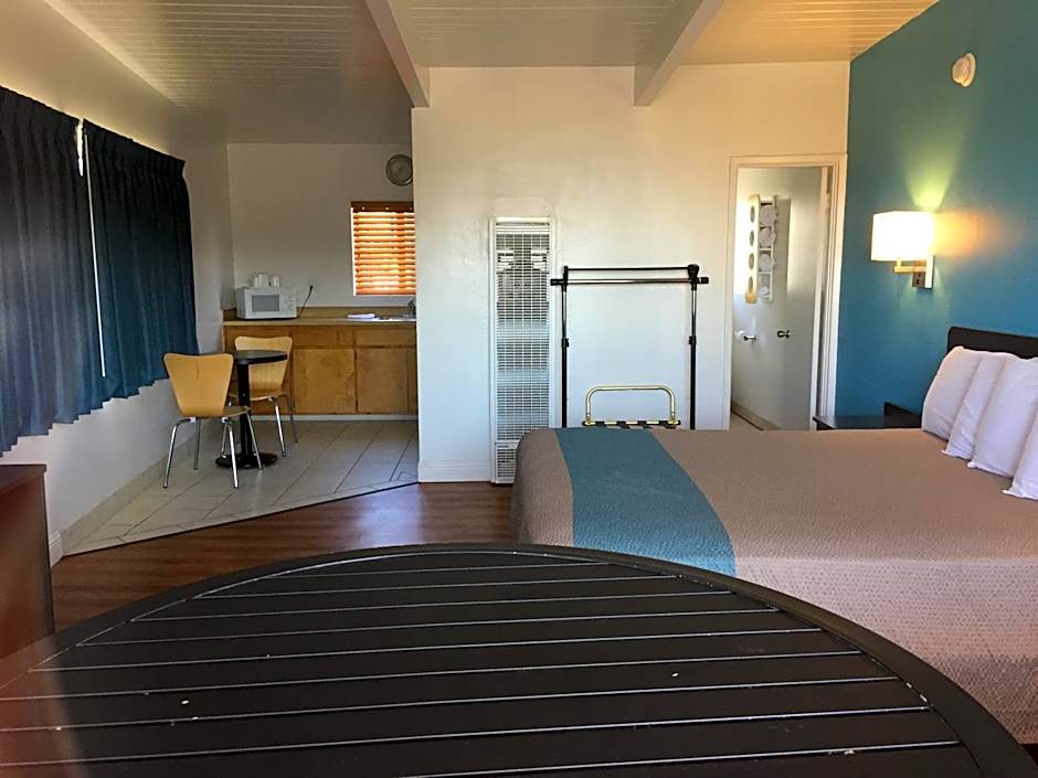 Motel 6 Pismo Beach - Pacific Ocean