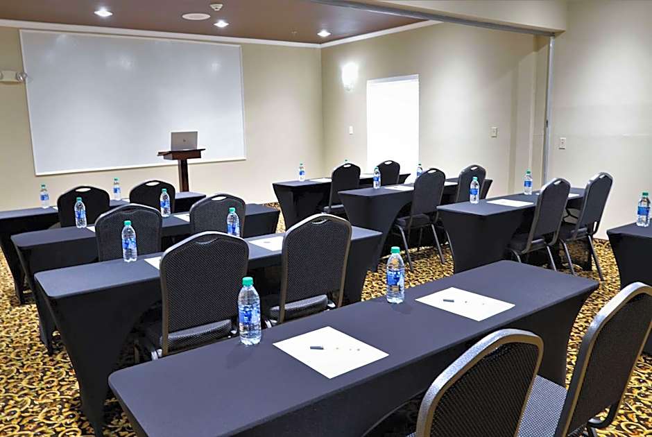 Super 8 by Wyndham High Point/Greensboro