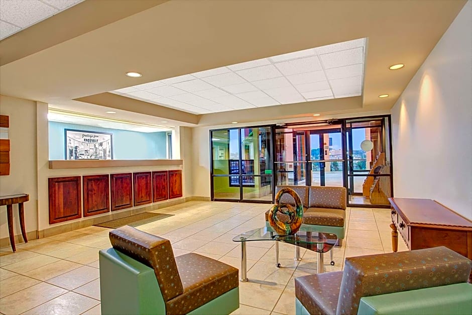 Super 8 by Wyndham Knoxville East