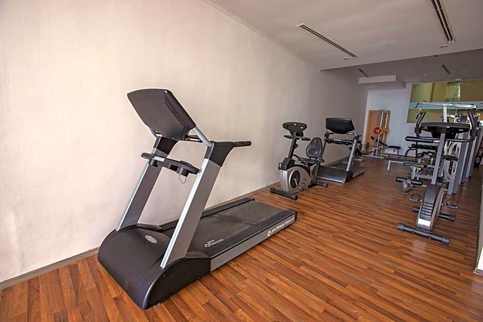 Hotel Izgrev Spa & Aquapark