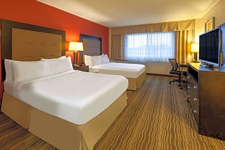 2 Double Beds Deluxe Non-Smoking