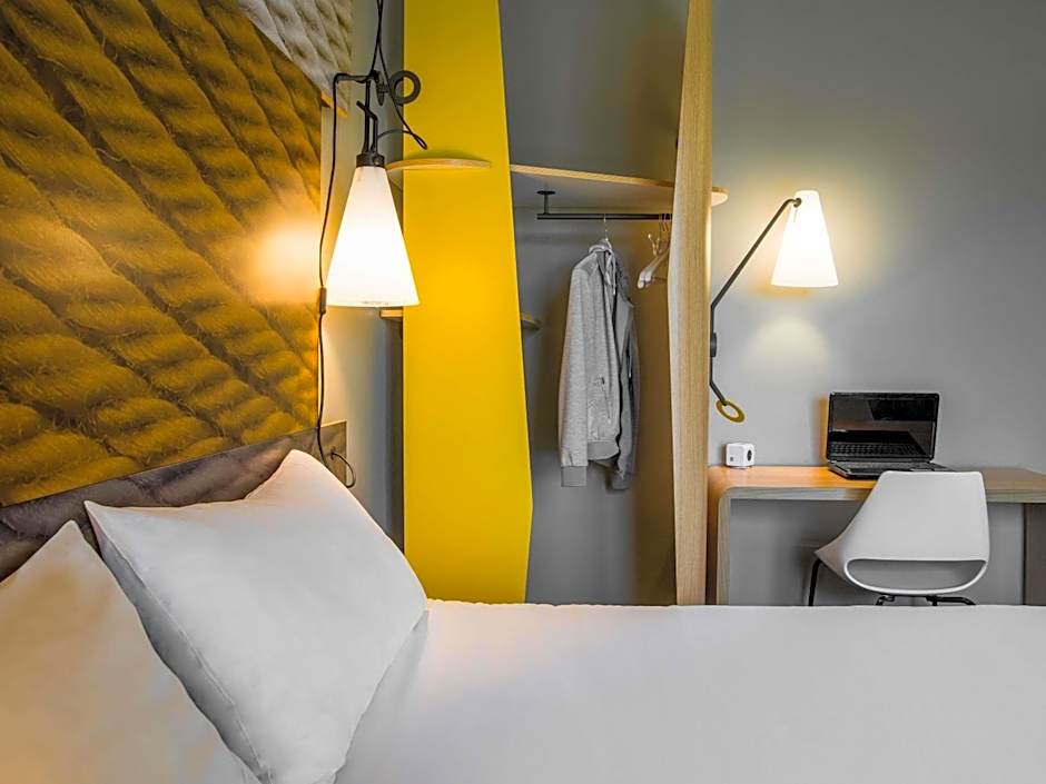 ibis Lyon Carre De Soie