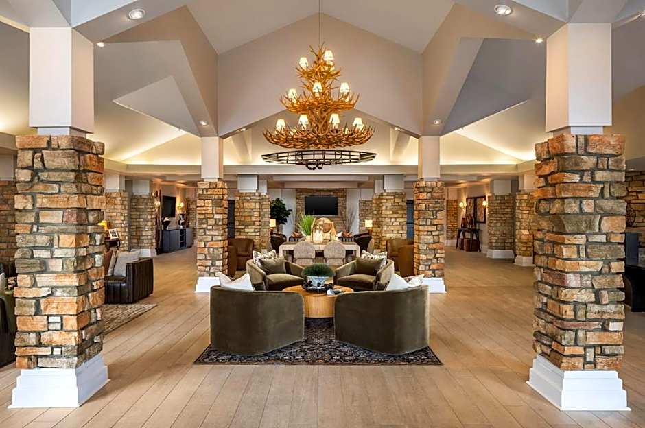 Ironwood Lodge, Lake Elmo, Series by Marriott