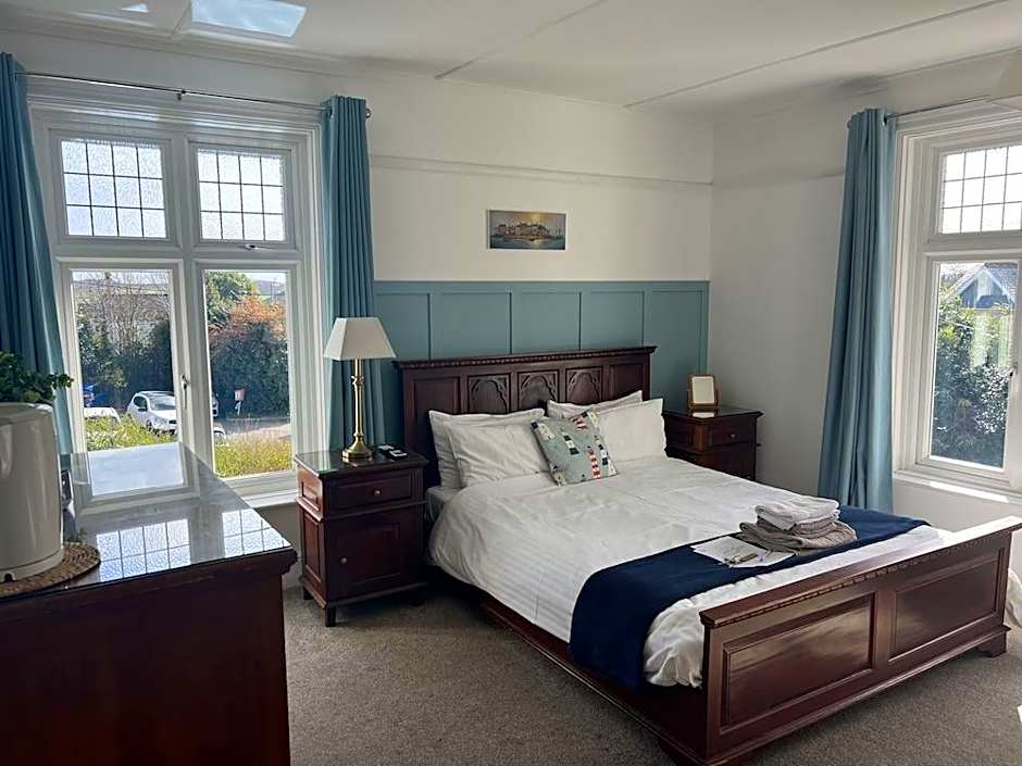 Gwyndra House B&B