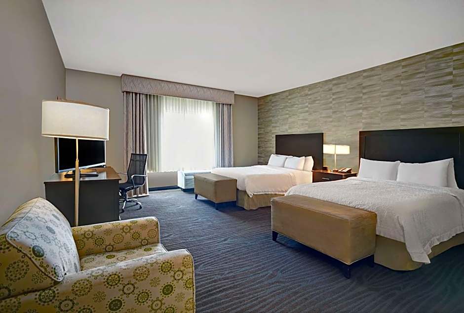 Hampton Inn By Hilton And Suites Robbinsville