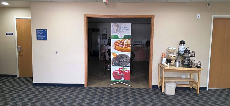 Quality Inn & Suites Eldridge Davenport North
