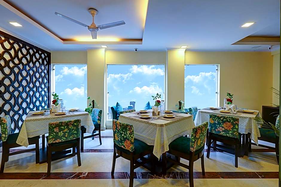 The Pearl - A Royal Residency