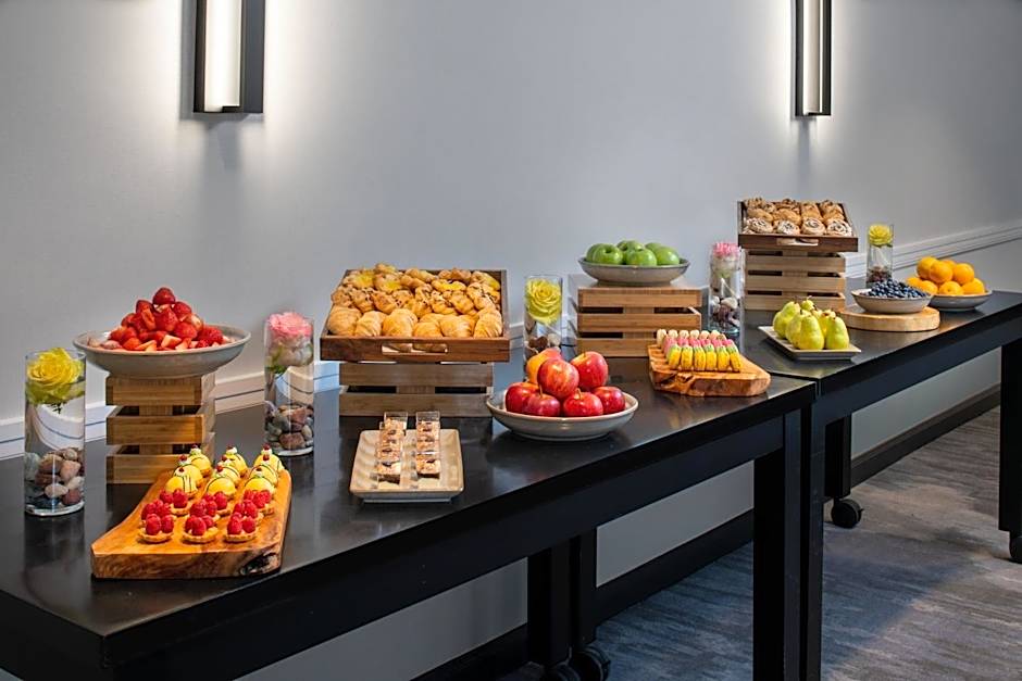 Falls Church Marriott Fairview Park