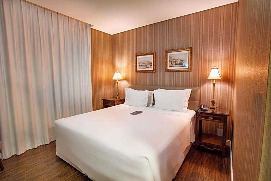 Photo 1 of 1 of Luxury Apartment