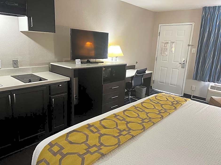 Baymont by Wyndham Port Arthur/Groves Area