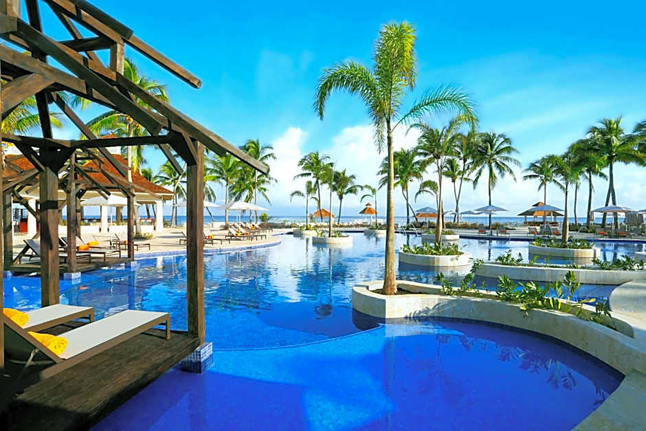 Hyatt Ziva Rose Hall - All Inclusive