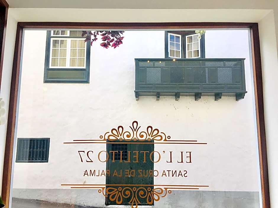 El Hotelito 27