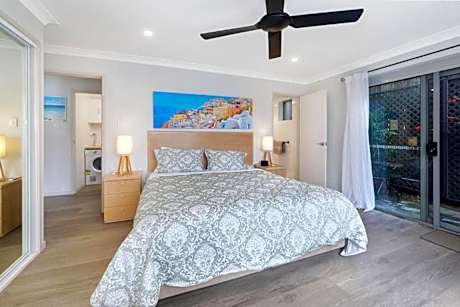 Deluxe Garden Fully Equipped Two Bedroom Apartment