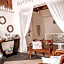 Ahava Hotel