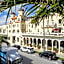 Palm Beach Hotel with Juliette Balconies! 2 blocks from beach! Historic Landmark