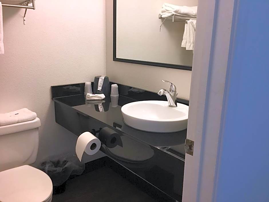 Motel 6-Baker City, OR