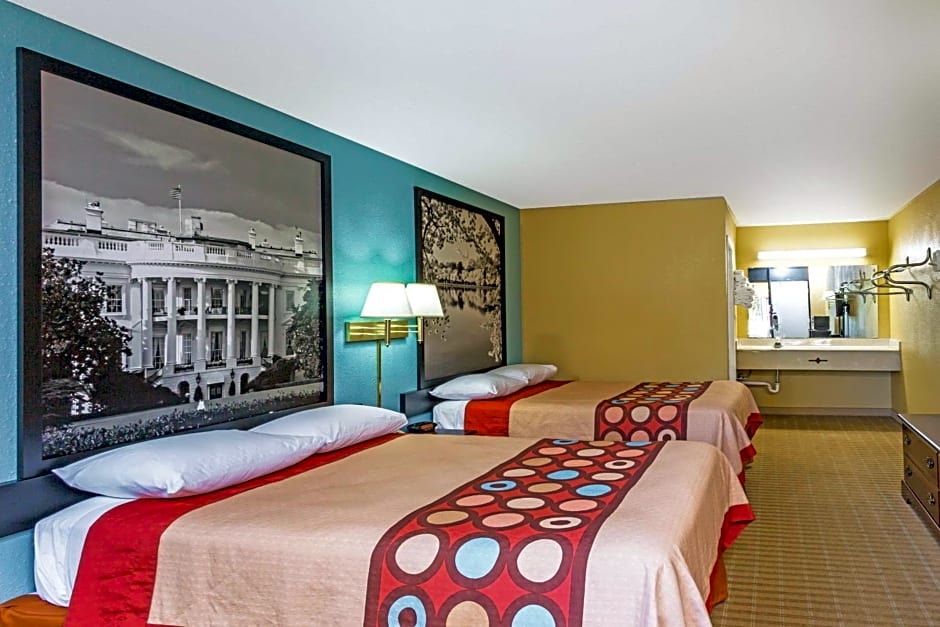 Super 8 by Wyndham Jessup/Baltimore Area