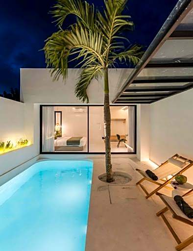 Este Villa by Hombali