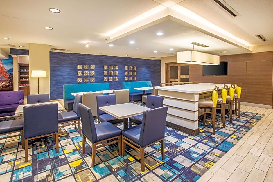 La Quinta Inn & Suites by Wyndham Duluth