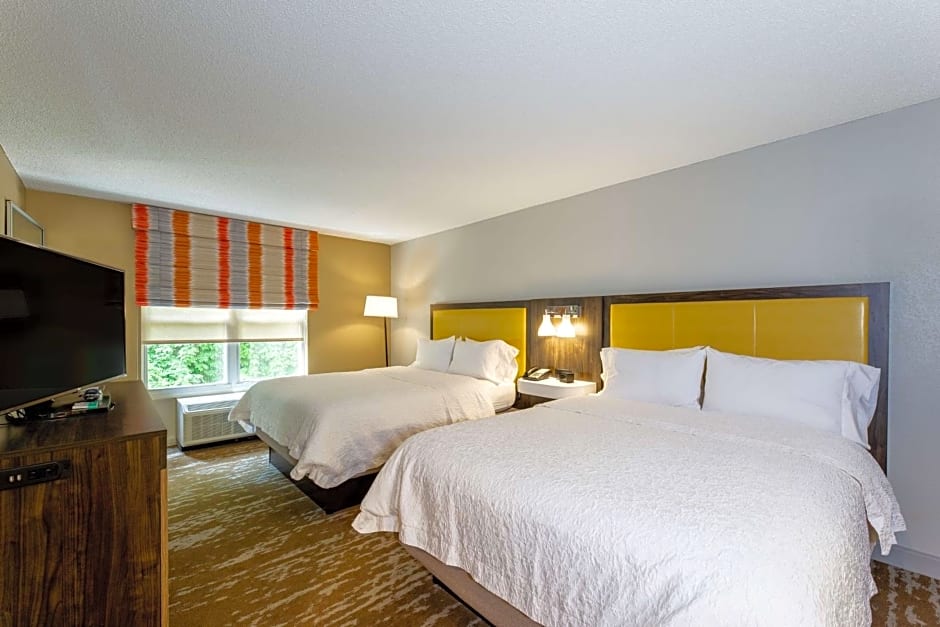Hampton Inn By Hilton And Suites Raleigh/Cary I-40 (PNC Arena)