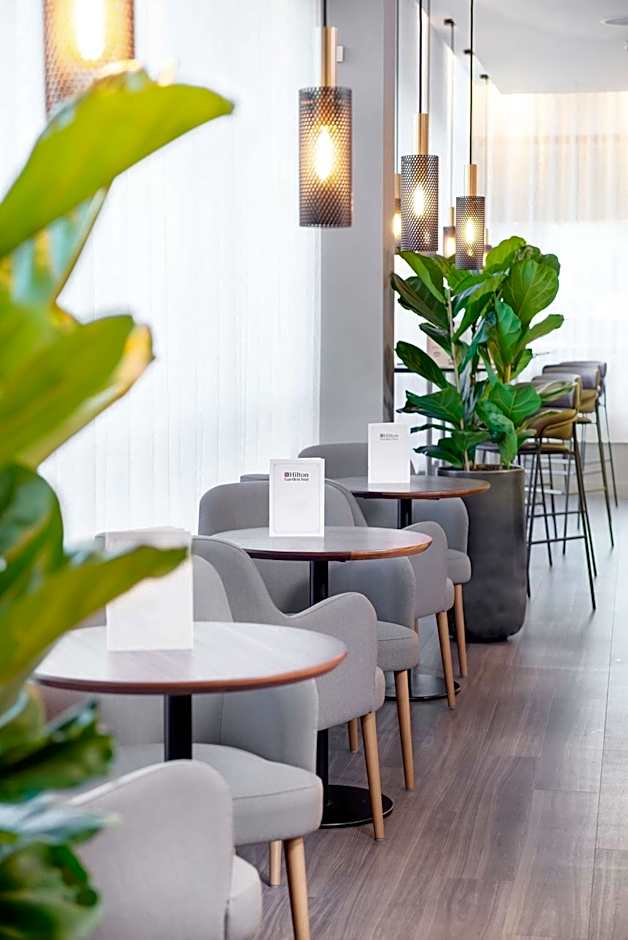 Hilton Garden Inn London Heathrow Airport