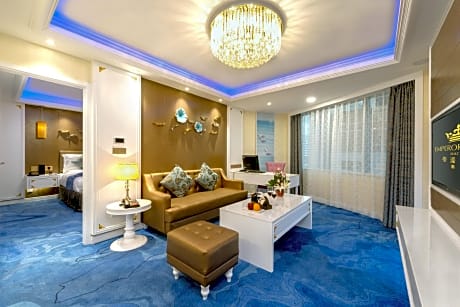 Emperor Hotel Business Executive Suite