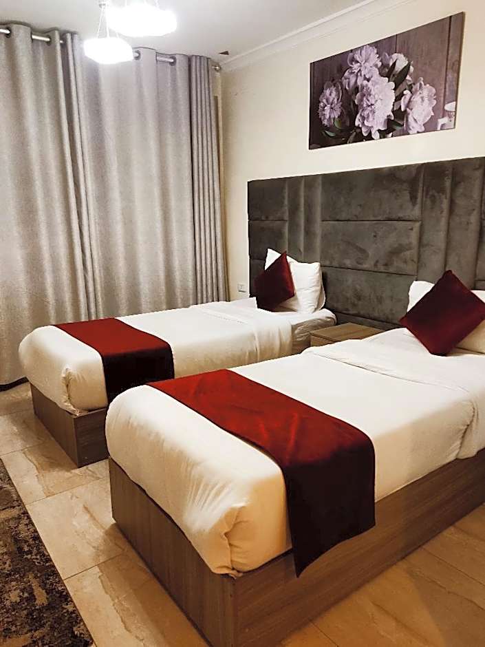 Golden Hotel