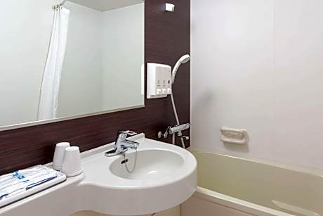 Standard Single Room - Non-Smoking