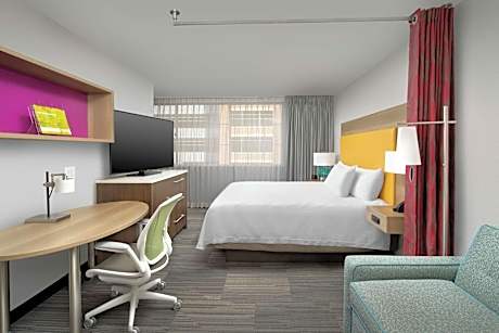 1 King Bed Studio Suite Nonsmoking
