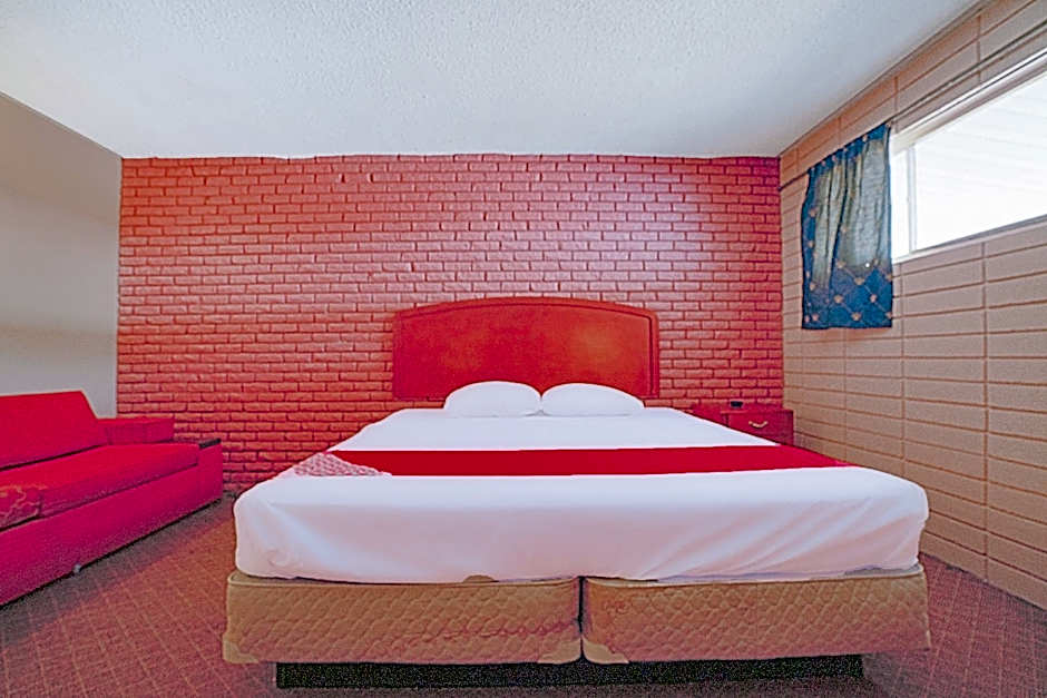 Town & Country Motel Bossier City by OYO