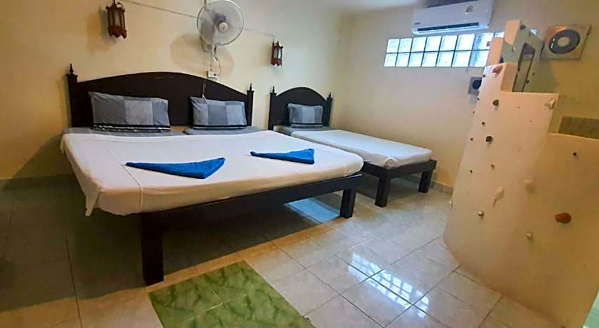Sea World Guesthouse