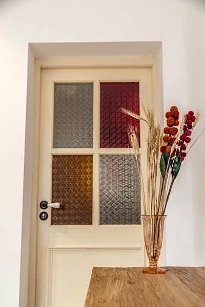 Show Year Reminiscence Hotel