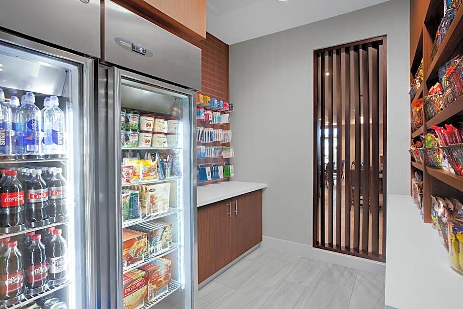 Holiday Inn Express & Suites Lubbock Central - Univ Area By IHG