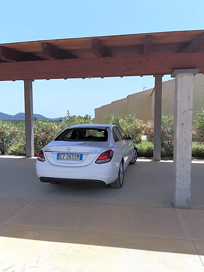 Agriturismo Is Solinas