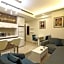 Palm Ville Suites