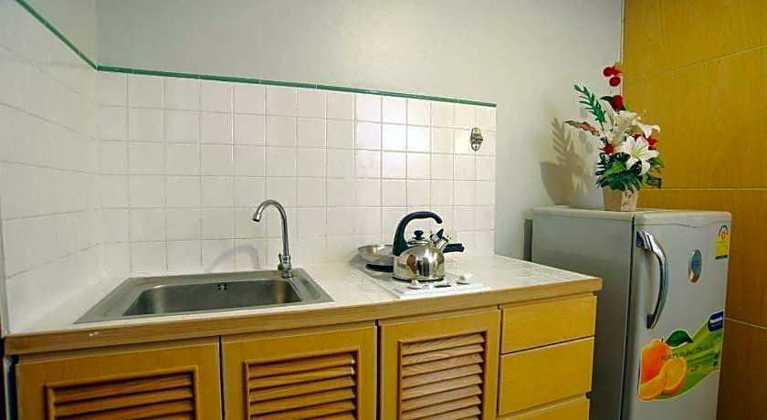 Diamond City Place Hotel