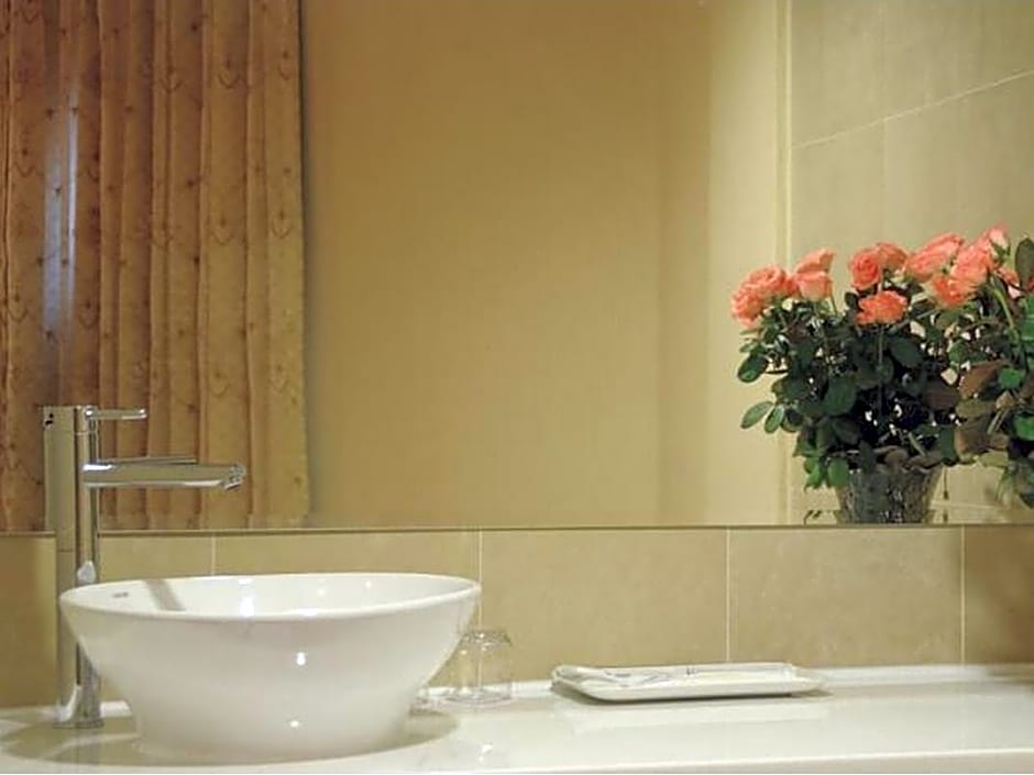 Eastern Beauty Hotel