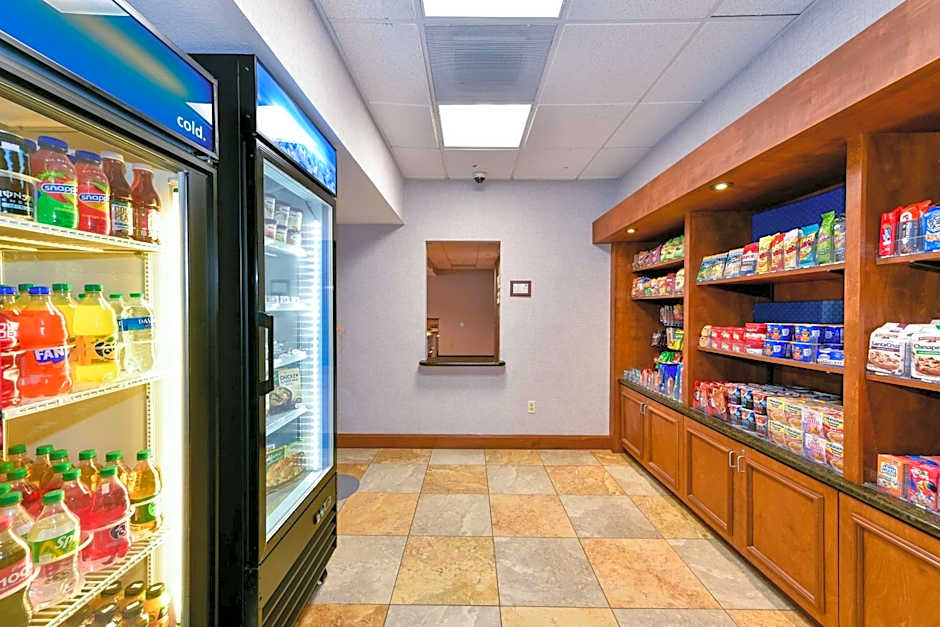 Hampton Inn By Hilton & Suites Pittsburg