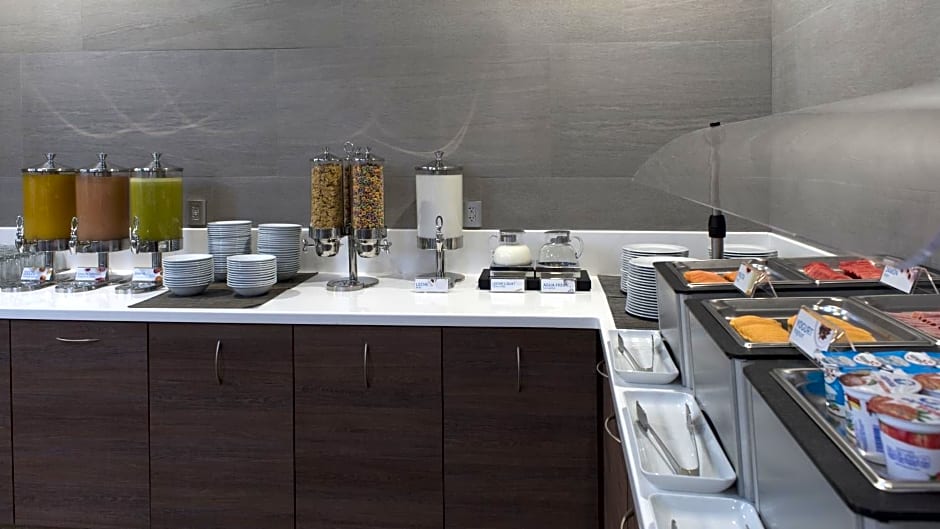 Holiday Inn Express Mexico - Toreo By IHG