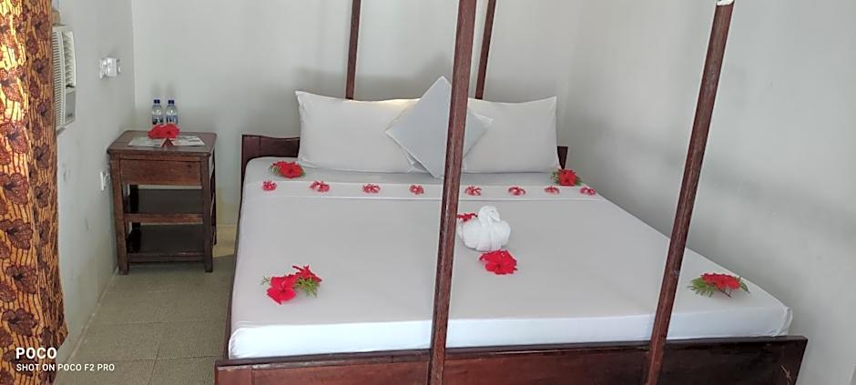 Menai Bay Beach Bungalows