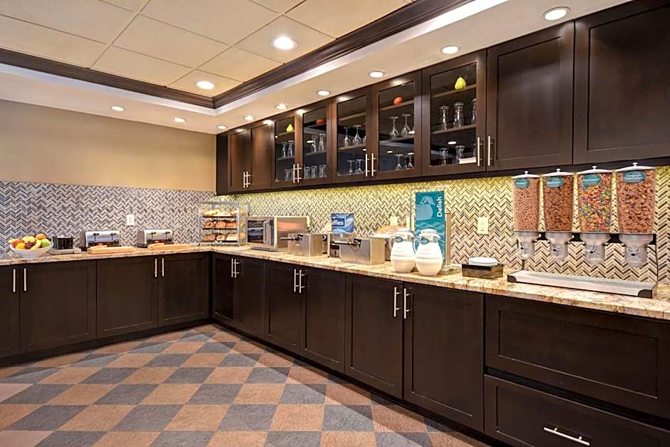 Homewood Suites By Hilton Southington