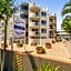 The Burlington Holiday Apartments