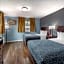 Econo Lodge Inn & Suites Sandusky South