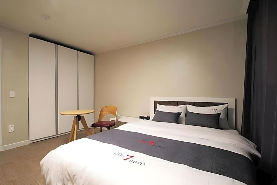The7Hotel