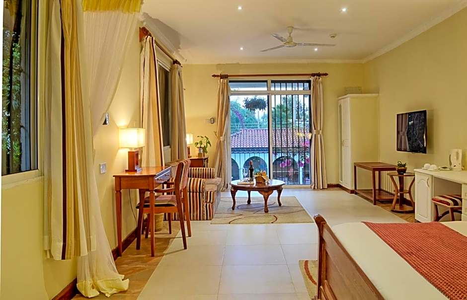 Sovereign Hotel