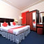 OYO 112 Semiramis Hotel